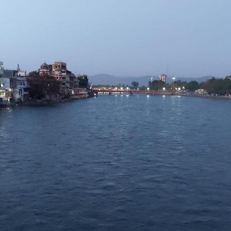 Hotel Raj Deluxe Haridwar Exterior photo